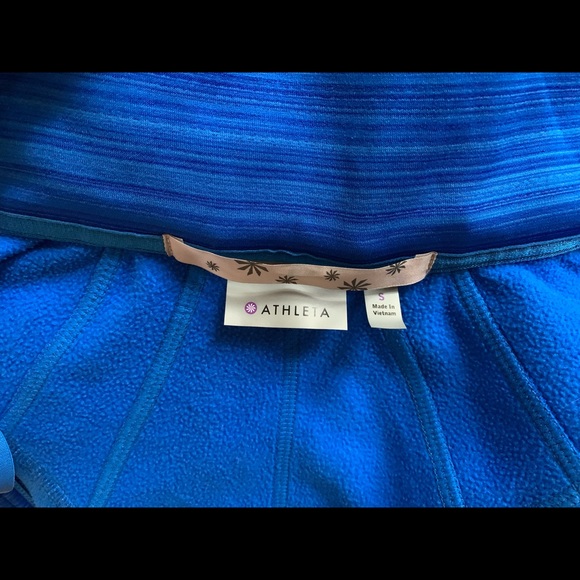Althleta Jacket size S - Picture 3 of 4